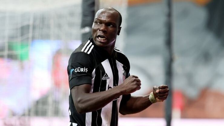 Trabzonspor'dan Beşiktaş'a Transfer Çalımı