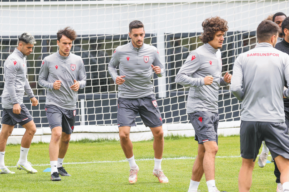 Samsunspor, yeni sezon hazırlıklarını antrenmanla sürdürdü