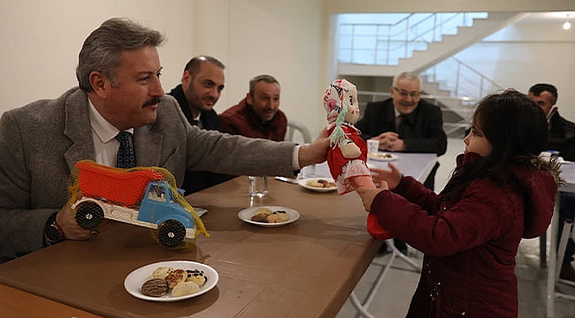 Başkan Palancıoğlu, Kentsel Dönüşüm Konutları'nda Yaşayan Vatandaşlarla Bir Araya Geldi
