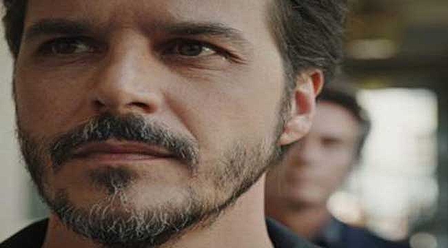 Mehmet Günsür ile kızı aynı dizide buluştu