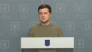 Zelenskiy Rus askerlerine seslendi: Silahlarınızı bırakın ve gidin!