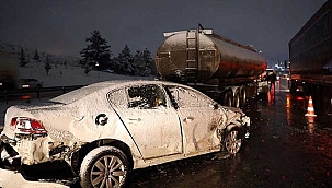 3 TIR ile 4 otomobilin karıştığı zincirleme kaza: 5 yaralı