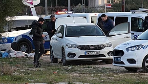 4 gündür park halinde bulunan otomobilin bagajında...