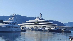 Abramoviç'in mega yatı 'Eclipse' Marmaris'te