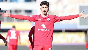 Altınordu'nun genç yıldızı Sami parlamaya devem ediyor