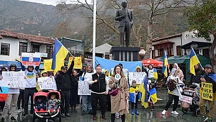 Antalya'daki Ukrayna'lılardan şok sözler! Putin'i, Rusya'yı durdurun...