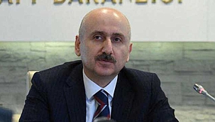 Bakan Karaismailoğlu'ndan Karadeniz'de bekleyen gemilere ilişkin açıklama!