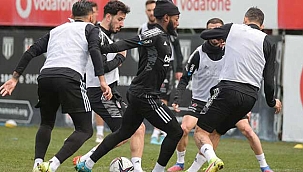 Beşiktaş'ta, Trabzonspor mesaisi devam ediyor