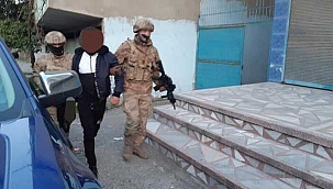 DEAŞ'ın 'savaşçı' kadrosundaki 3 Suriyeli operasyonla yakalandı