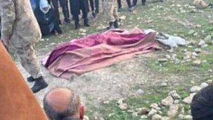 Elektrikçi, arıza için çıktığı direkte akıma kapılarak...