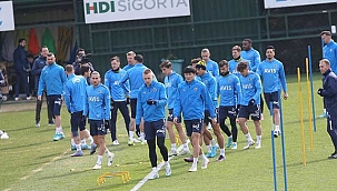 Fenerbahçe Trabzonspor maçı hazırlıklarını sürdürüyor