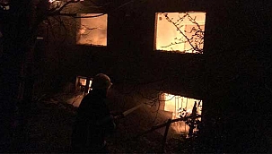 Flaş Haber...İtfaiye amirinin annesi yangında hayatını kaybetti