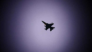 Fransa'dan kritik hamle! Fransız savaş uçakları Polonya sınırında uçmaya başladı