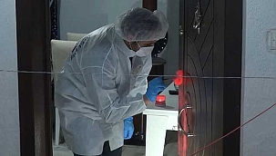 Girdiği evi soyup, karşılaştığı ev sahibini...