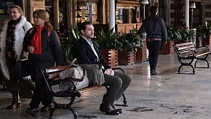 Kara Tahta dizisi konusu nedir? Kara Tahta dizisi oyuncuları kimlerdir?