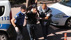 Kayseri'de doktorun ayağından vurulması davasında, 4 sanığa verilen cezayı savcı az buldu