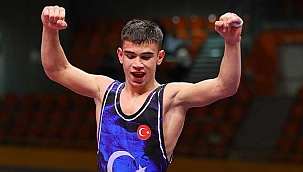 Kayseri Şeker Güreş Kulübü sporcusu Emre Mutlu'dan Altın Madalya
