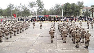 Mardin'de görevli komandolar, dualarle Suriye'ye uğurlandı