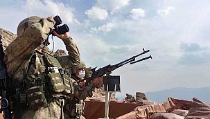 MSB: Yasa dışı yollardan Türkiye'ye geçmeye çalışan 6 kişi yakalandı