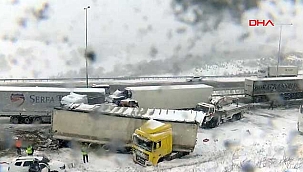 Otoyolda feci zincirleme kaza! 