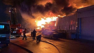 Son Dakika: Sanayi sitesinde korkutan yangın! 