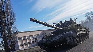 Son Dakika: Kiev’e yaklaşan Rus konvoyunun uzunluğu 40 milden fazla!