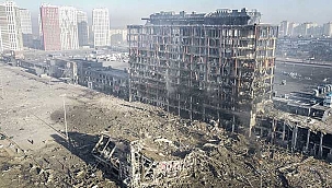 Son Dakika: Rusya, Ukrayna'da alışveriş merkezini vurdu