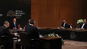 Son Dakika: Rusya Ukrayna müzakerelerinin görüşüldüğü tarihi zirve sona erdi