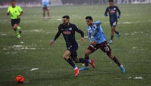 Trabzonspor Çaykur Rizespor engeline takıldı. Maç Sonucu: 3-2