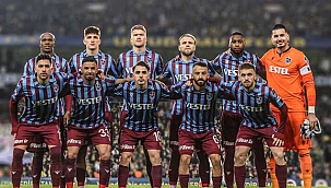 Trabzonspor’da Süper Lig tarihinin en erken şampiyonluğu!