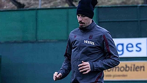 Trabzonspor’da uzun süre sahalardan uzak kalan Hamsik takıma döndü