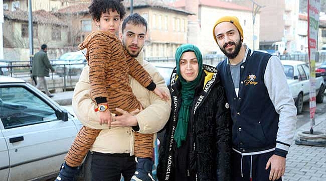 Ukrayna'dan tahliye edilen Esnemez ailesi: Tabutumuz gidecek diye düşündük