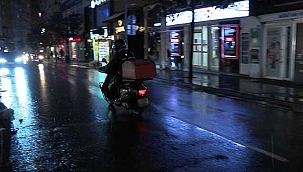 Yasağa rağmen motokuryeler sipariş götürdü
