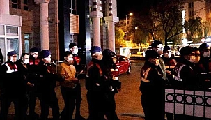 Yunan unsurlarınca geri itildiği belirlenen 8 FETÖ şüphelisi tutuklandı