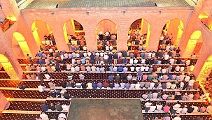 2022 teravih namazı saati! Teravih saat kaçta kılınacak?