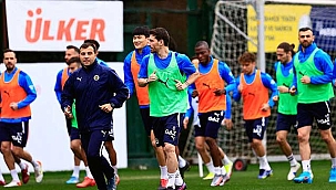 Fenerbahçe'de derbi hazırlıkları devam ediyor