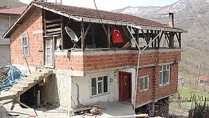 Heyelan sonucu hasar gören 10 bina için flaş karar!