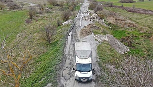 Kaçak hafriyat döküm alanına dönen yol kullanılamaz hale geldi