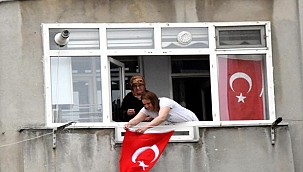 Kayadan düşen asker şehit oldu