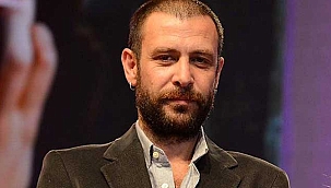 Nejat İşler ayakta duramadı! Körkütük sarhoş anları kameraya işte böyle yansıdı