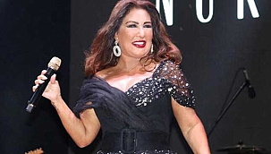 Nükhet Duru'dan takipçisine olay yaratan cevap! Nükhet Duru mesajları yayınladı!