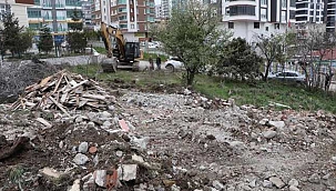 Operatör adresi karıştırınca yanlış binayı yıktı