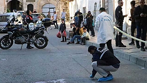 Sokak ortasında kavga! 2'si yoldan geçen 4 kişi...