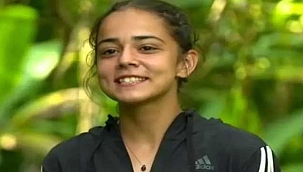 Survivor Aşkım'dan olay yaratan pozlar! Ne yaptın kendine Aşkım?