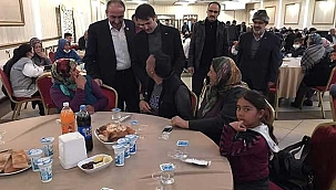 Tomarza Belediyesi'nden Gönül Sofrasında İftar Programı
