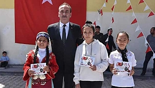 Tomarza'da, 23 Nisan Ulusal Egemenlik ve Çocuk Bayramı Coşkuyla Kutlandı