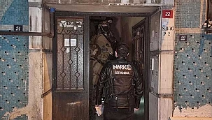 Uyuşturucu satıcılarına şafak baskını!