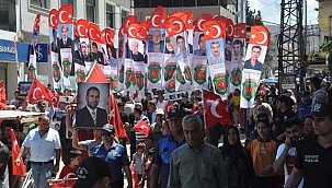 9 yıl önce Reyhanlı'da hayatını kaybeden 53 kişi anıldı