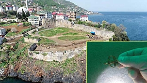 Akçakale Kalaesi'nin kalıntıları denizin altında...