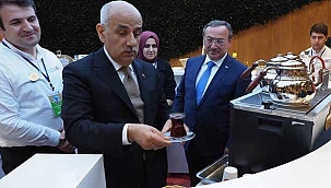 Bakan Kirişçi: Çay Kanunu çay üreticilerimizi mutlu edecek bir aşamada